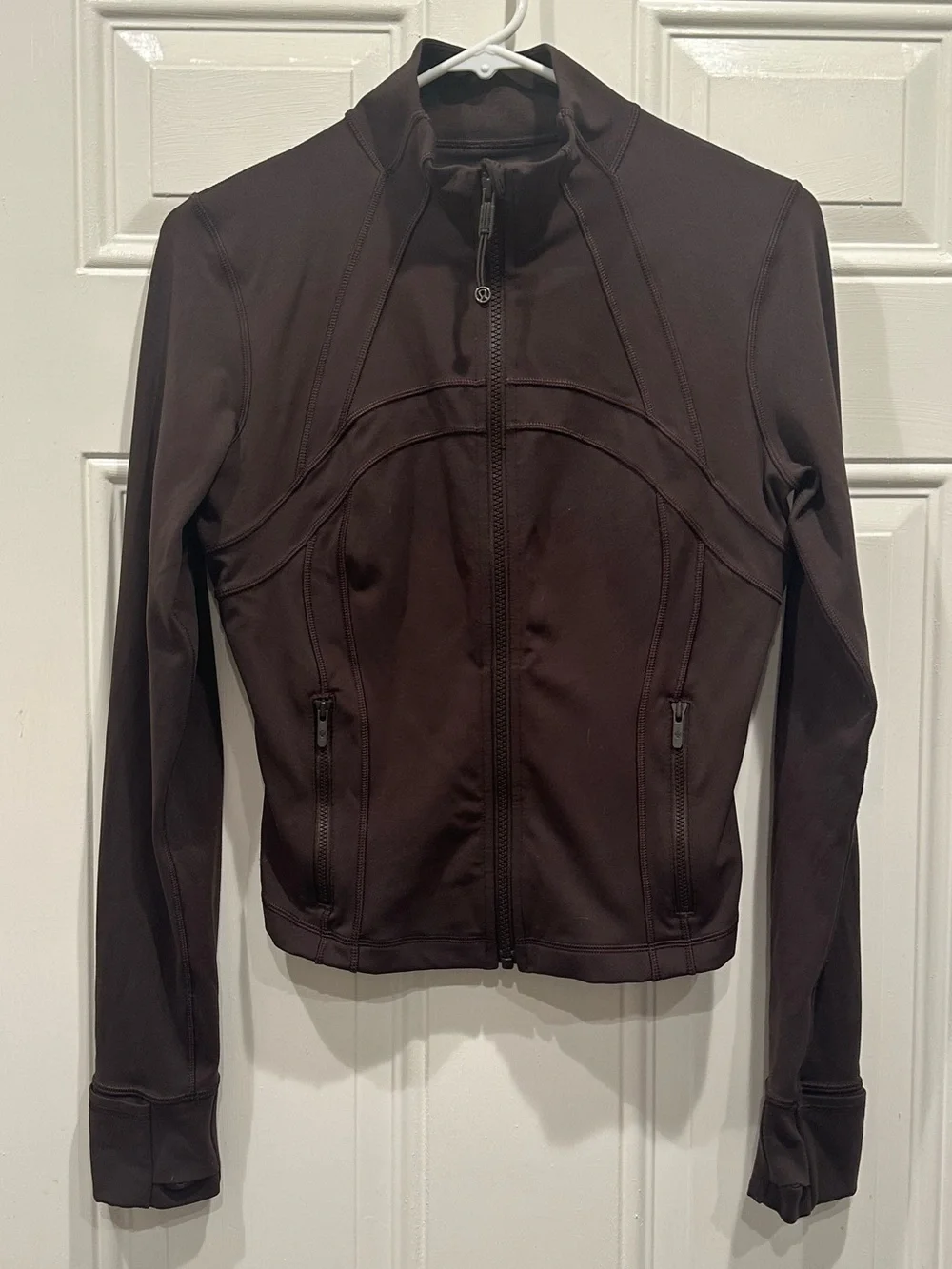 Lululemon Espresso Cropped Nulu Define Size 8